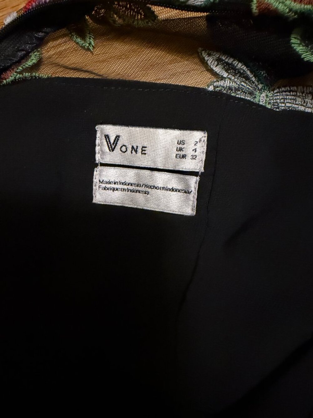 Anthropologie Vone Janine Embroidered Dress - Picture 12 of 14